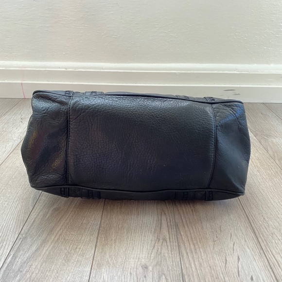 Sigrid Olsen black leather purse - Picture 2 of 11